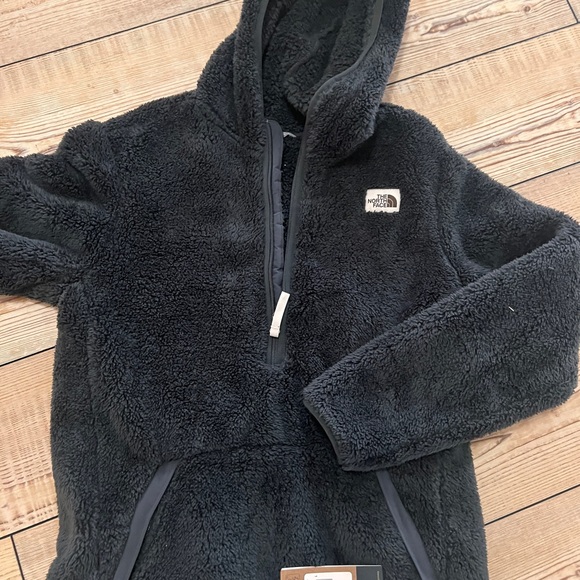 The North Face Kids Black Fleece Hoodie